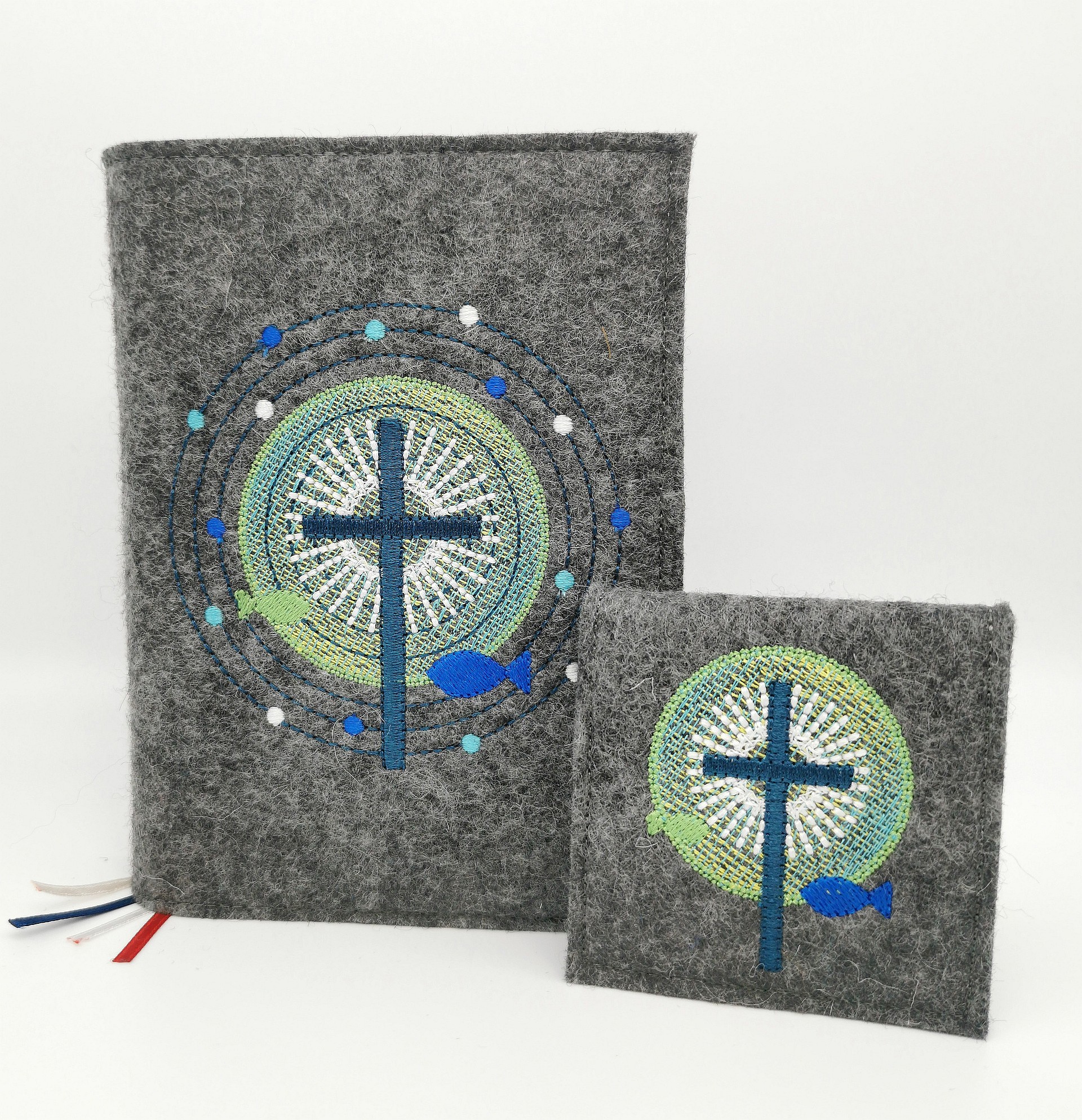 mit Rosenkranztasche